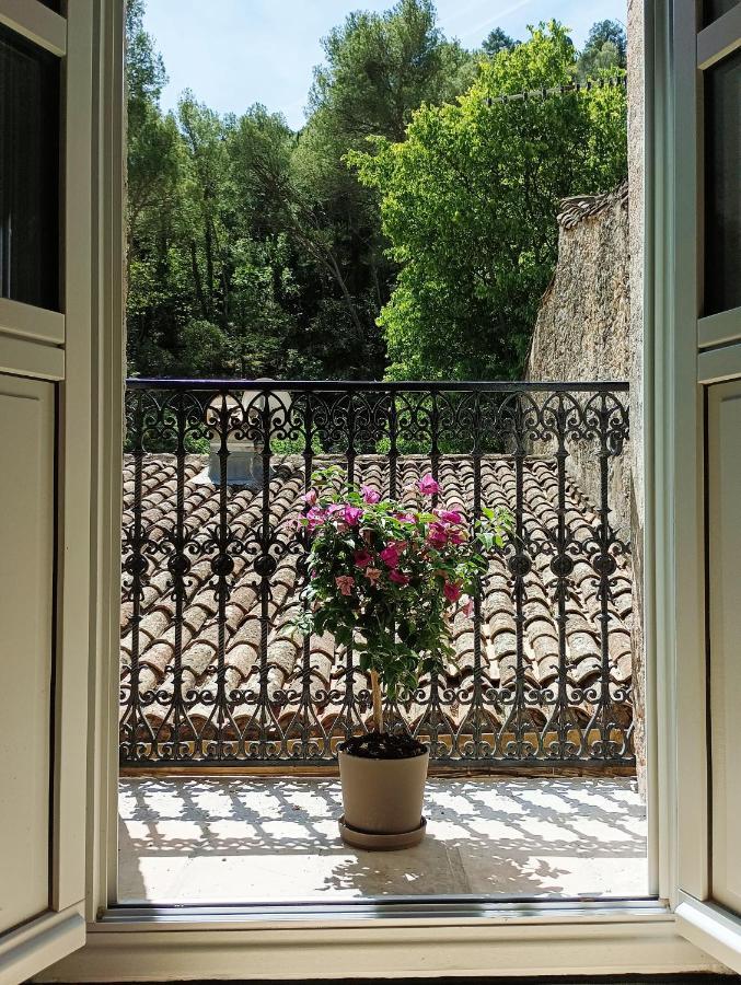 La Maison De La Traverse Saint-Guilhem-le-Desert Dış mekan fotoğraf