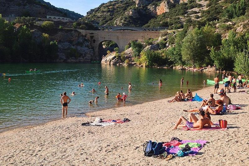 La Maison De La Traverse Saint-Guilhem-le-Desert Dış mekan fotoğraf