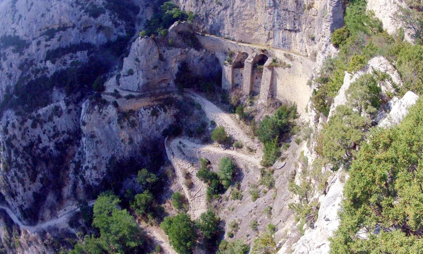 La Maison De La Traverse Saint-Guilhem-le-Desert Dış mekan fotoğraf